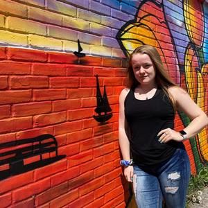 Meet your Posher, Amaya